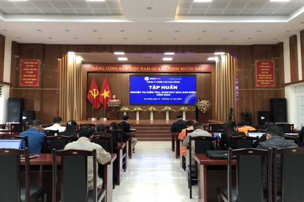 Công ty Điện lực Cao Bằng quyết tâm hoàn thành công tác Kiểm tra giám sát mua bán điện năm 2022