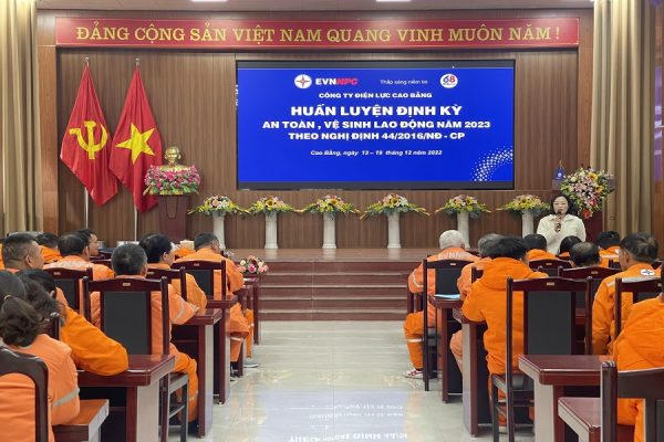 PC Cao Bằng tổ chức huấn luyện định kỳ về công tác an toàn, vệ sinh lao động năm 2023