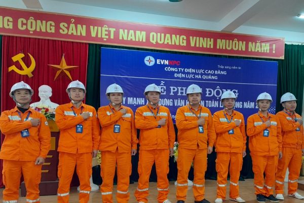 Điện lực Hà Quảng (PC Cao Bằng ) tổ chức Lễ phát động đẩy mạnh xây dựng văn hóa an toàn lao động năm 2023