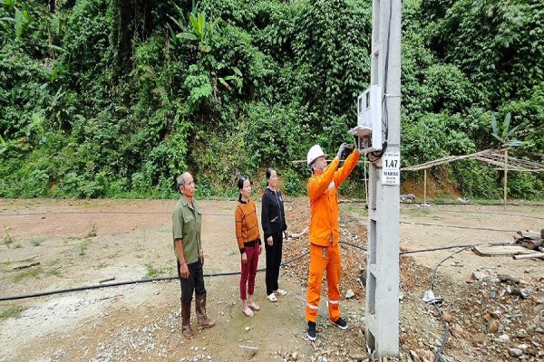 Kính gửi: Quý Khách hàng sử dụng điện