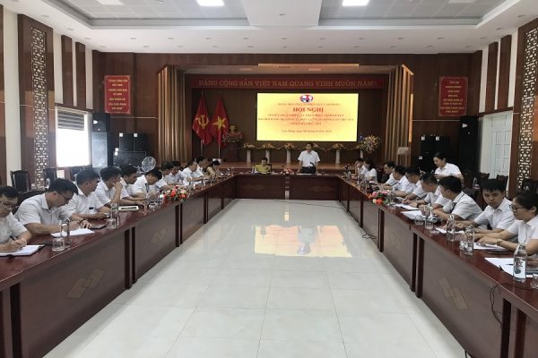 Đảng bộ Công ty Điện lực Cao Bằng tổ chức Hội nghị sơ kết giữa nhiệm kỳ 2020-2025