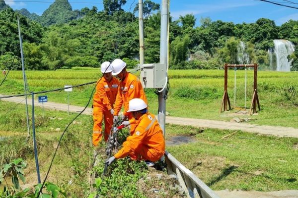 Công ty Điện lực Cao Bằng đảm bảo cấp điện cho Tuần Văn hóa, Thể thao, Du lịch tỉnh Cao Bằng năm 2023