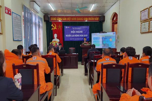 Điện lực Nguyên Bình (PC Cao Bằng) tổ chức Hội nghị Người lao động