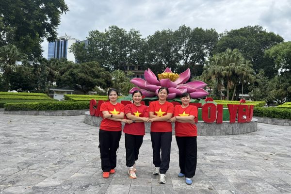 Tổ Công đoàn phòng Tài chính Kế toán hưởng ứng tham gia giải chạy Uprace Công ty Điện lực Cao Bằng năm 2025