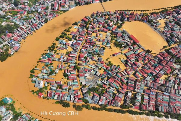 Hồi ký: Giữ sáng dòng điện giữa “trận lũ kép” lịch sử