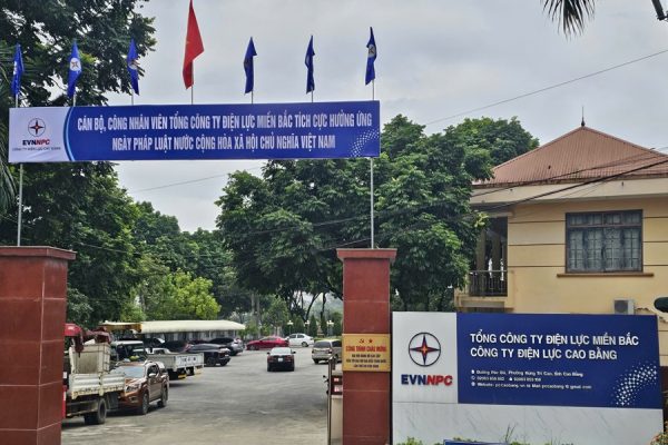 Công ty Điện lực Cao Bằng hưởng ứng Ngày Pháp luật Việt Nam năm 2025