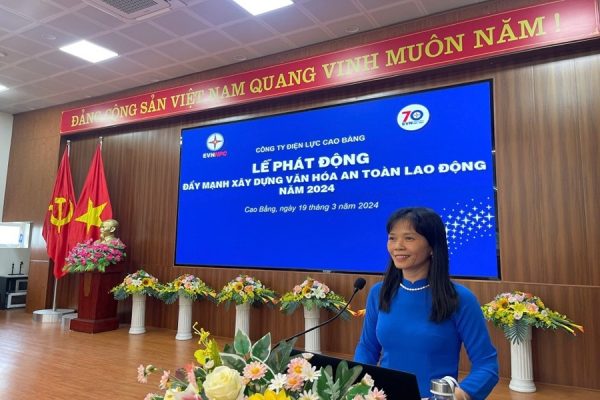Bà Nông Thị Út – Người “giữ lửa” văn hóa an toàn tại Công ty Điện lực Cao Bằng