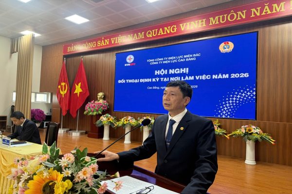 Đối thoại định kỳ giữa Người lao động và Người sử dụng lao động tại Công ty Điện lực Cao Bằng