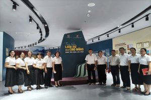 Về nguồn để thêm tự hào, học tập để thêm trách nhiệm